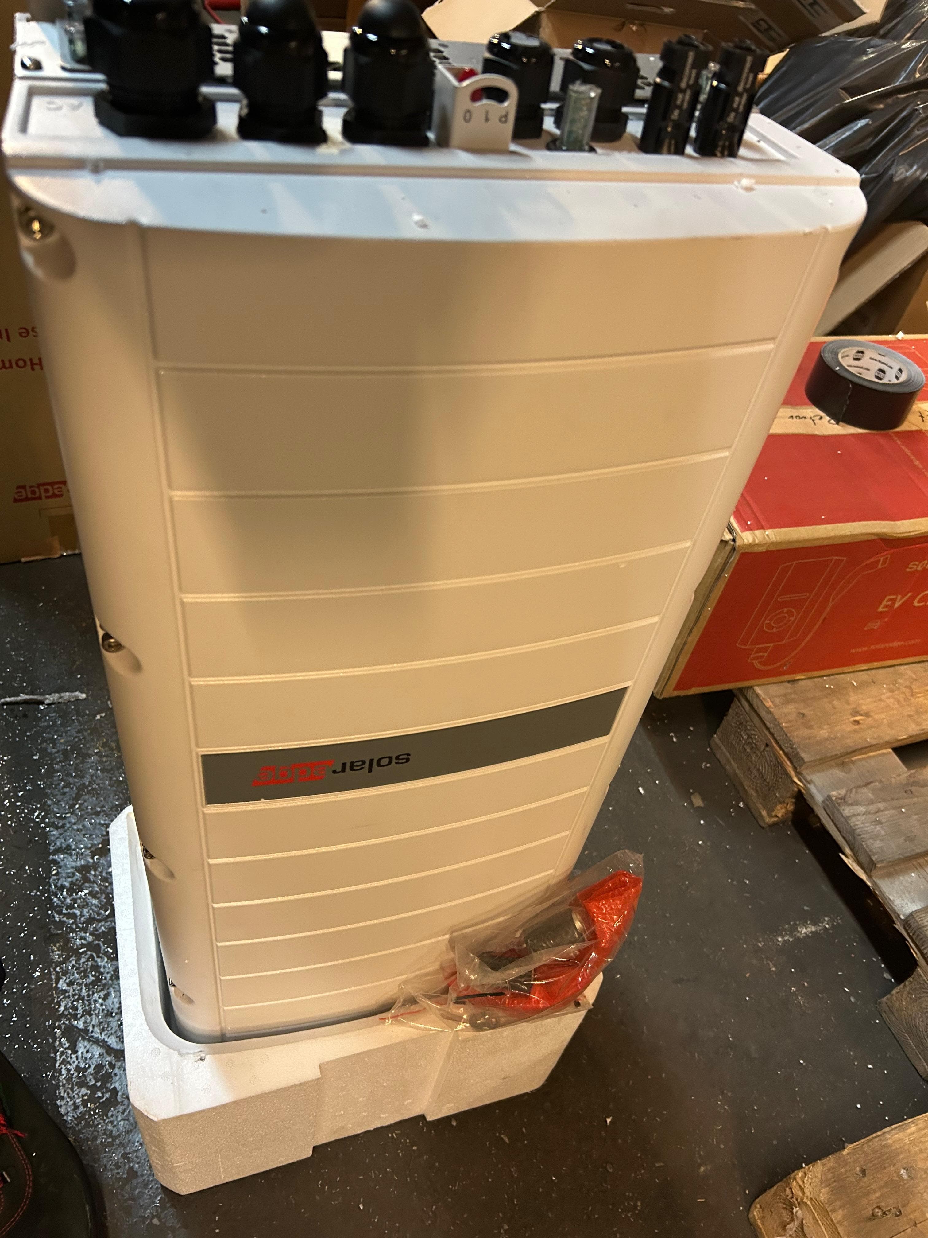 Solaredge SE-10K-RWS Hybrid (Speicherfähig)